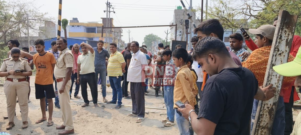 रिफाइनरी रोड पर सड़क हादसे में बाइक सवार की मौत, परिजनों में मचा कोहराम 2