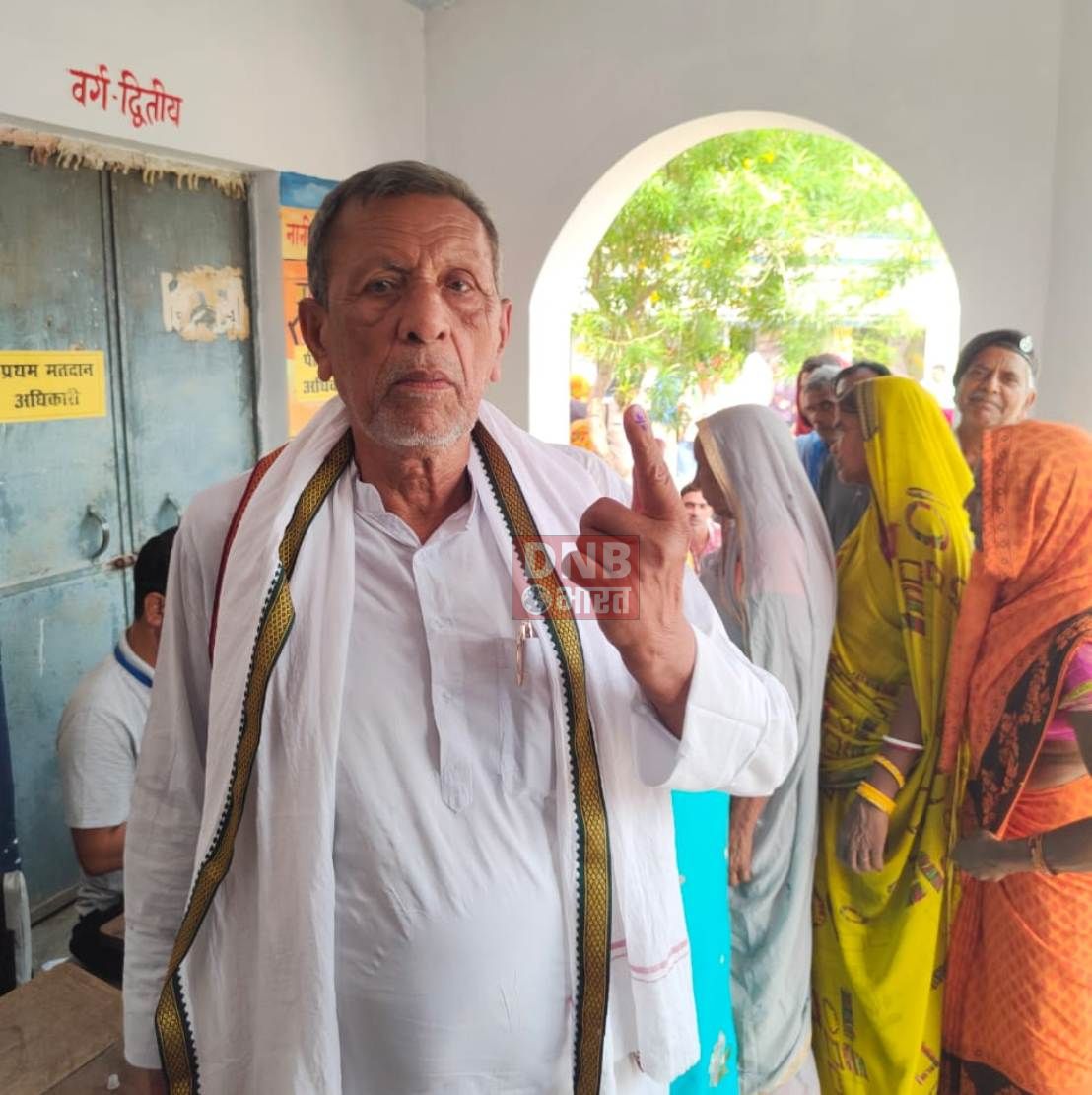 उत्साहपूर्वक स्वच्छ वातावरण में शांतिपूर्ण ढंग से भयमुक्त होकर अपने मताधिकार का मतदाताओं ने किया प्रयोग किया 4