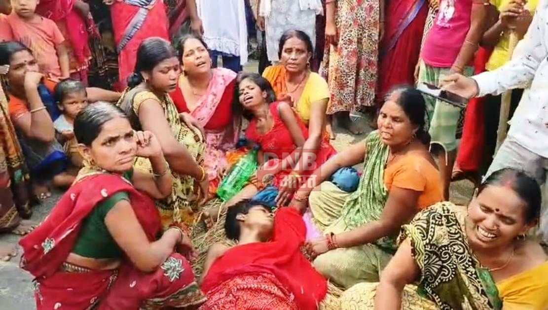 अनियंत्रित ट्रैक्टर ने छात्र को कुचला,छात्र की मौत, अक्रोशितो ने आगजनी कर किया सड़क जाम 2
