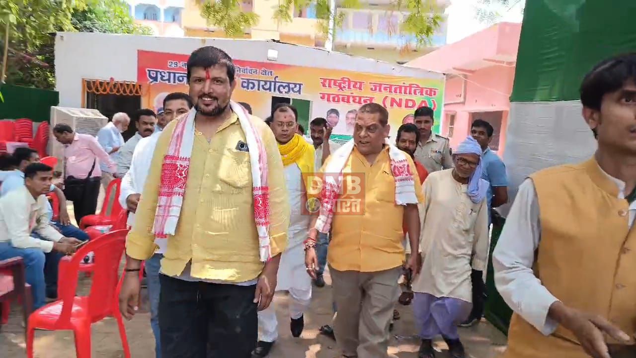 जेडीयू के मुख्य प्रवक्ता नीरज कुमार का ब्यान:कहा लालू यादव को लगी हुई है जमीन की बीमारी, सरकार बनने के बाद अवैध तरीके से बनाए गए जमीन होगी जब्त 2