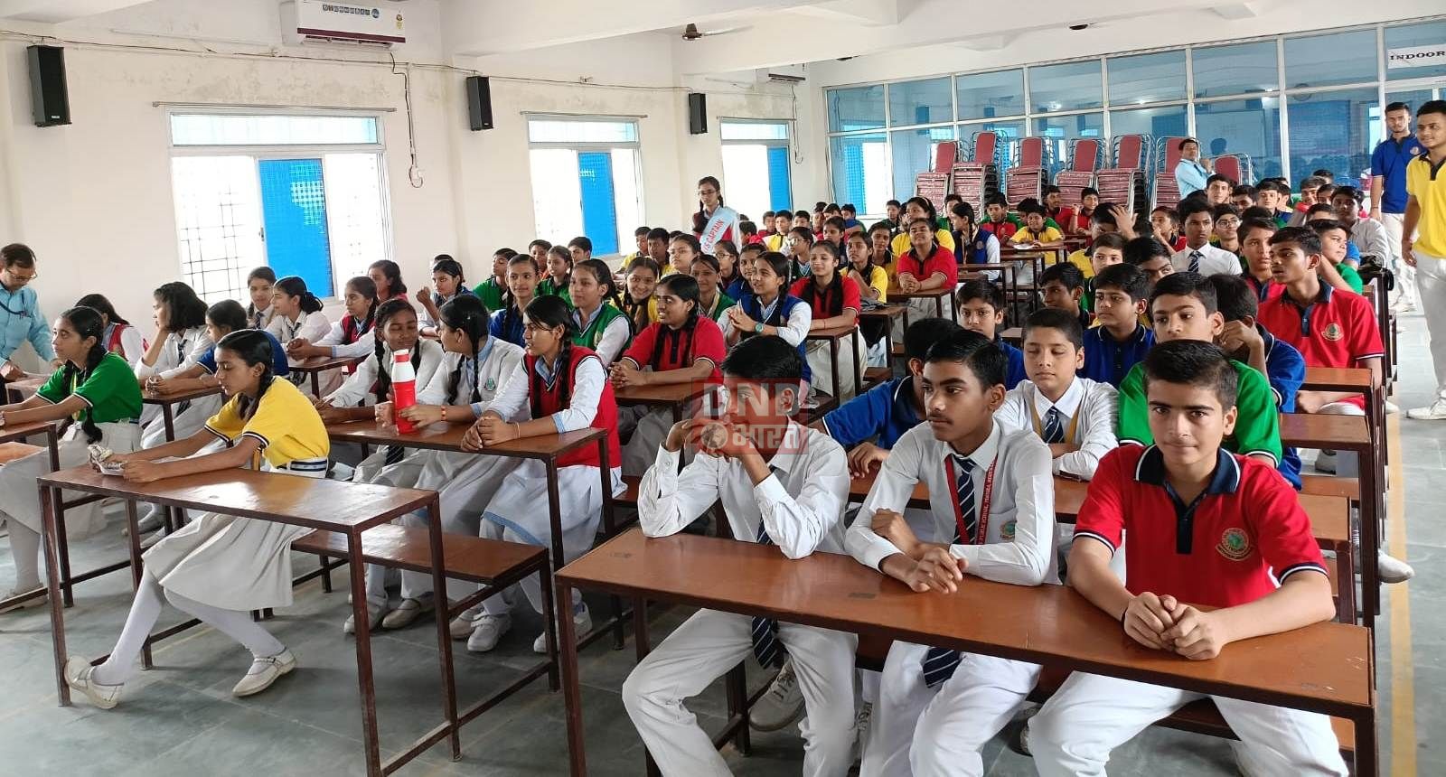 संत पॉल पब्लिक स्कूल तेघड़ा में "बैगलैस डे" के अवसर पर कक्षा षष्ठम से दशम वर्ग के छात्र-छात्राओं के बीच "काव्यांजलि" एवं अँग्रेजी में विभिन्न विषयों पर "वाद-विवाद"प्रतियोगिता आयोजित 2