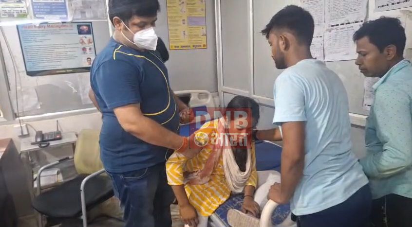 बेगूसराय में चलती ट्रेन से गिरकर एक छात्रा गंभीर रूप से घायल, सदर अस्पताल में भर्ती 2