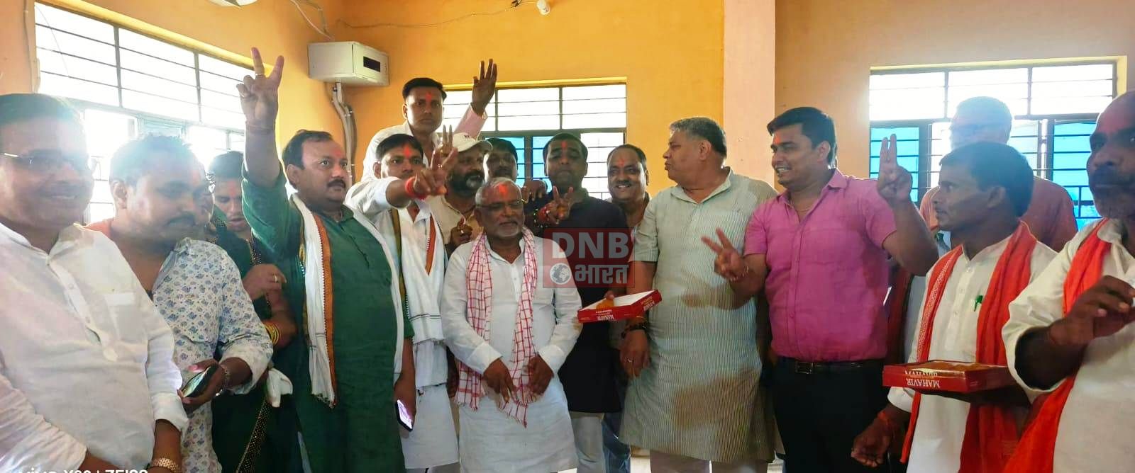बेगूसराय में केंद्रीय मंत्री गिरिराज सिंह के शानदार जीत एवं केंद्र में लगातार तीसरी बार एनडीए सरकार बनने की खुशी में भाजपा कार्यकर्ताओं ने मनाया जश्न 2