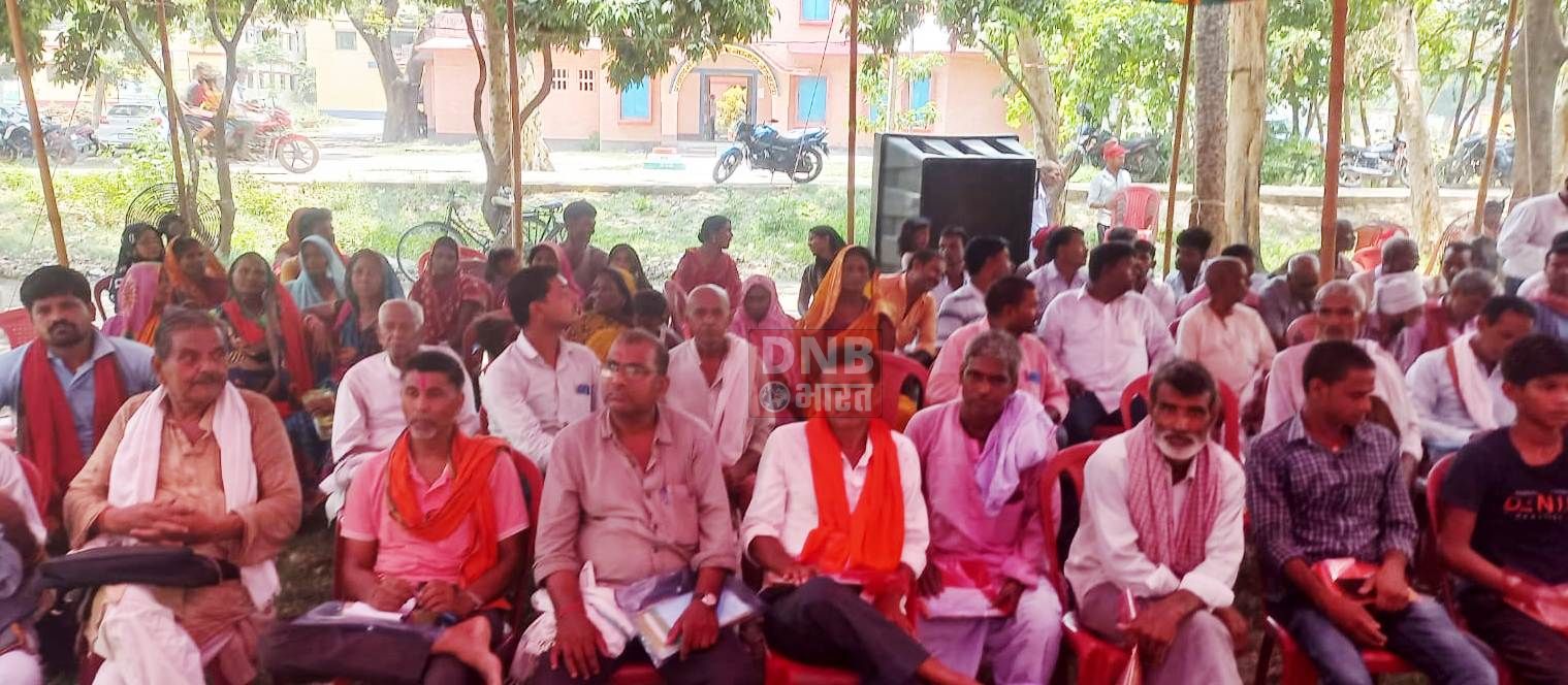 खरीफ महोत्सव कार्यक्रम में घान,मक्का,मरूआ,सामा,ज्वार बाजरा समेत अरहर के बीच के बारे में किसानों को दिया गया प्रशिक्षण 2