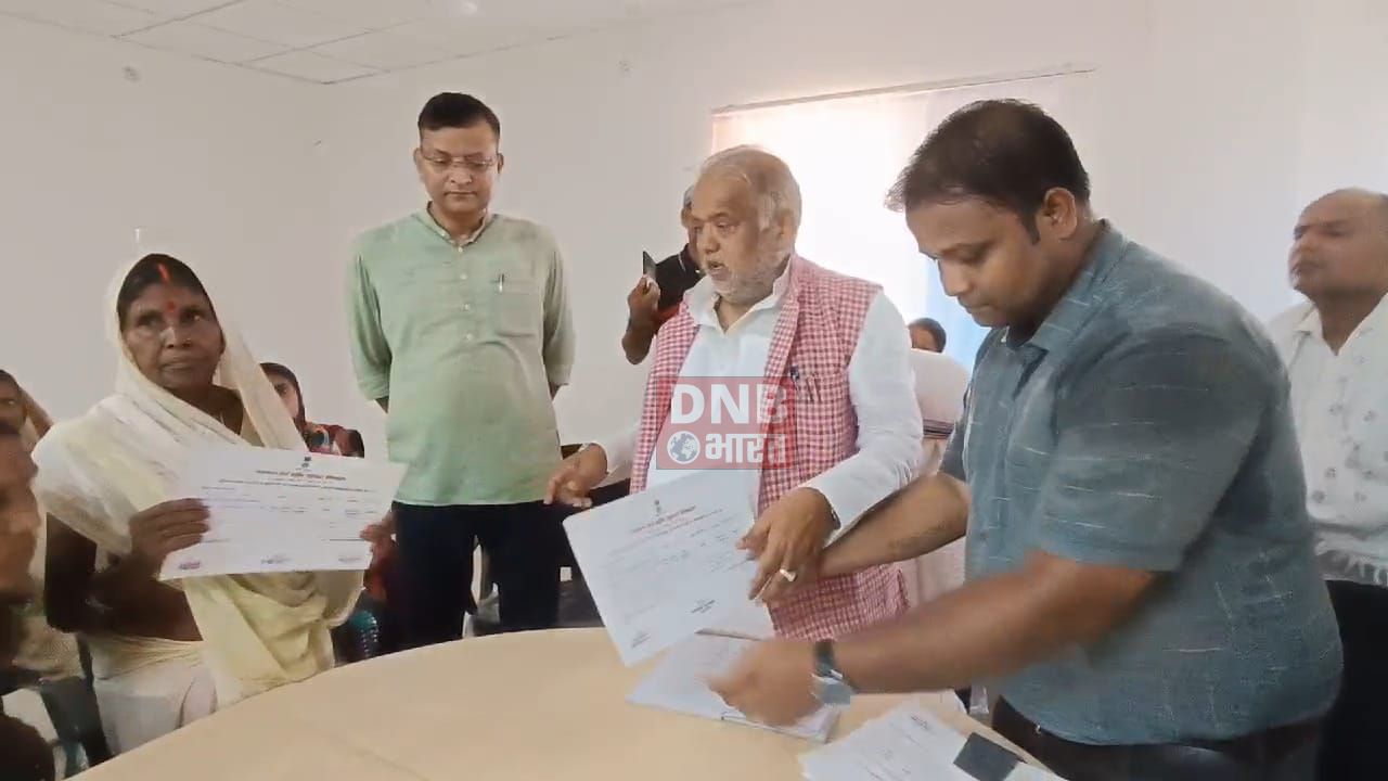 कटिहार मंडल में हुए ट्रेन हादसे पर मंत्री श्रवण कुमार ने जताया गहरा दुख,भविष्य में इस तरह की घटना न हो इस पर केंद्र सरकार को गहन समीक्षा करने की जरूरत 2