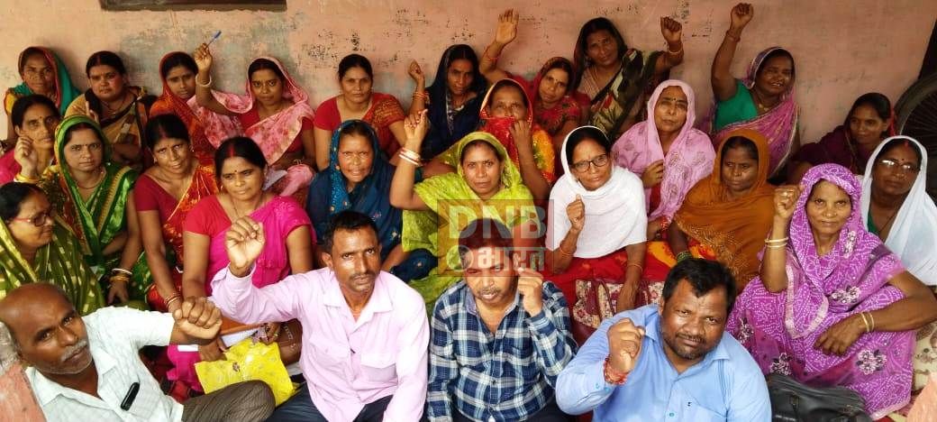 आशा,आशा फैसिलेटर व कुरियर ने अपनी 25 हजार वेतन समेत 14 सुत्रीय मांगों को लेकर डीएम व सीएम का करेगे घेराव - कौशलेंद्र वर्मा 3