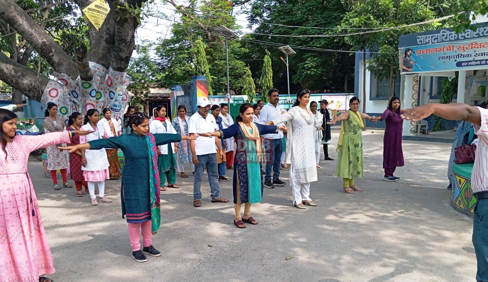 योग साधक के लिए साधना पद्धति एवं रोगियों के लिए औषधि है - योगाचार्य 3