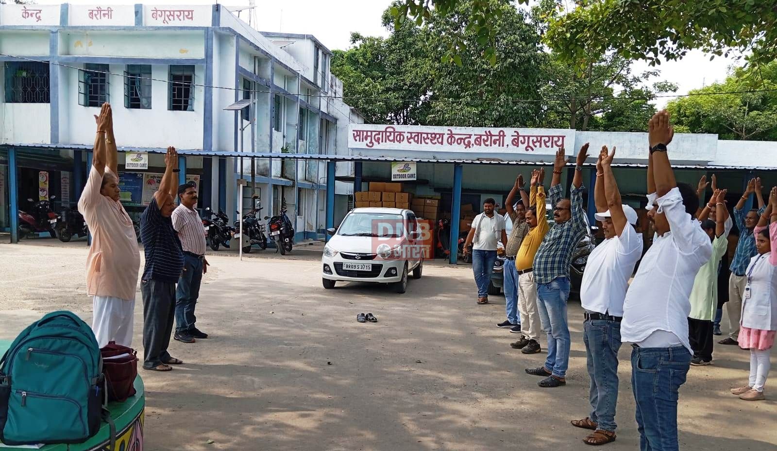 योग साधक के लिए साधना पद्धति एवं रोगियों के लिए औषधि है - योगाचार्य 2