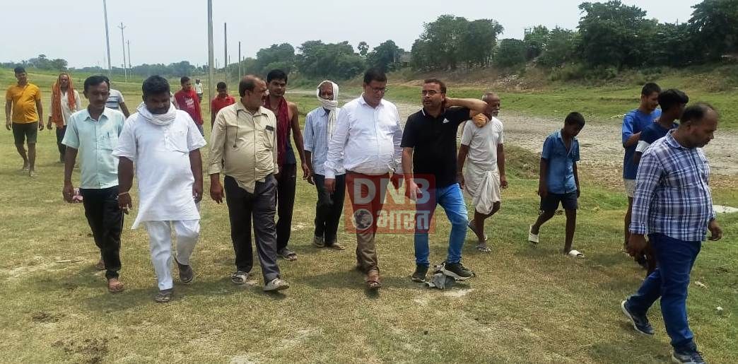 खेल मैदान निर्माण को लेकर बीडीओ ने किया निरीक्षण 2
