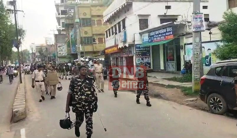कैमूर में मोहर्रम पर्व को लेकर डीएम एसपी ने निकाला फ्लैग मार्च 4