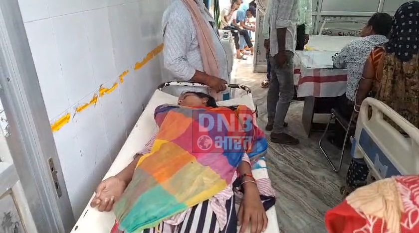 बेगूसराय में बच्चों के विवाद में दबंग पड़ोसियों ने एक महिला को चाकू मारकर किया गंभीर रूप से घायल, पुलिस मामले की जाँच में जुटी 2
