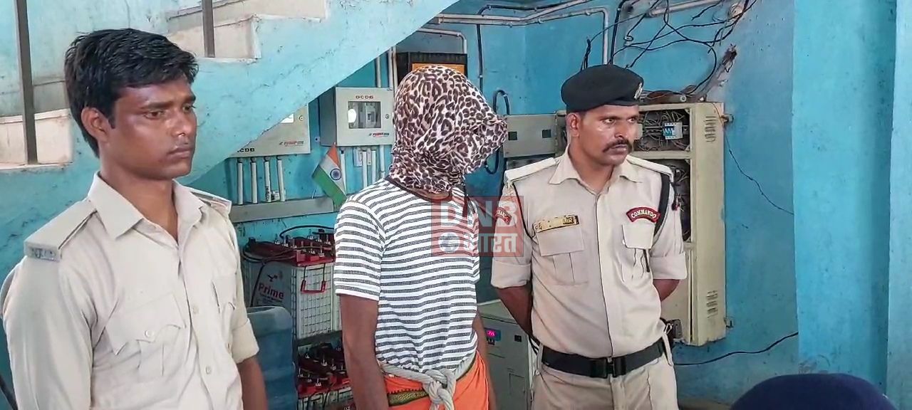 कैमूर: छोटे भाई की पत्नी के साथ अवैध सम्बन्ध में नीरज की हुई थी हत्या, पुलिस ने किया खुलासा 3
