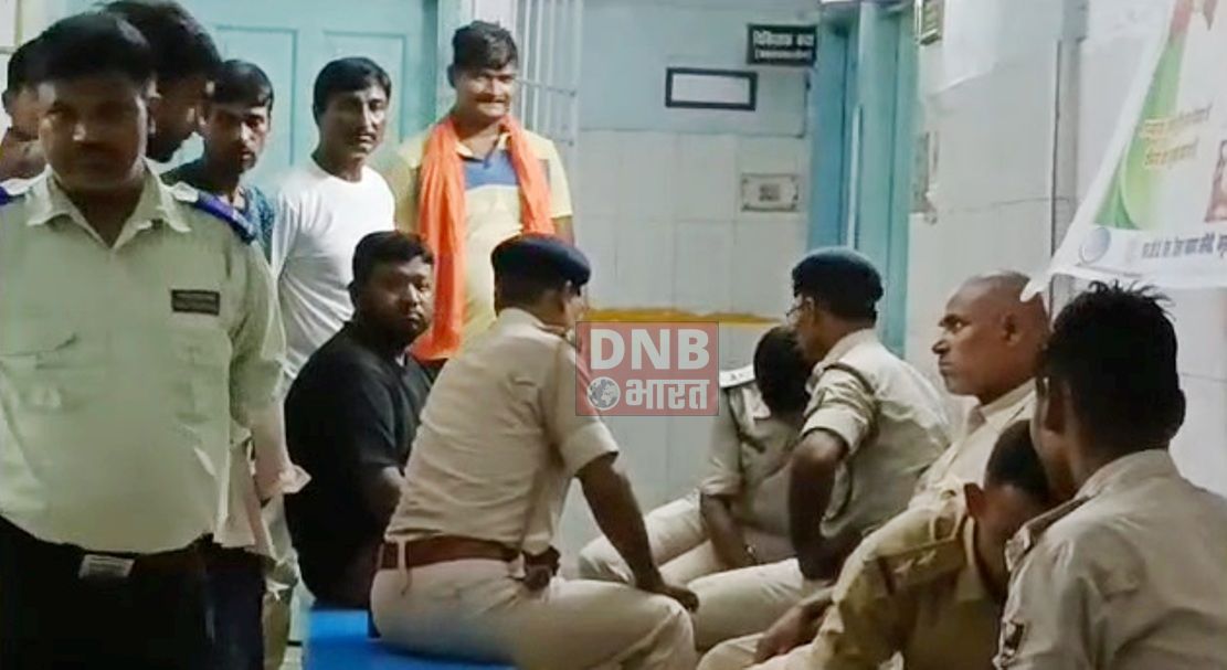 बेगूसराय में भोज खाने के दौरान दो बच्चे के मामूली झगड़े के विवाद में दबंग पड़ोसी ने एक महिला की पीट-पीटकर किया निर्मम तरीके से हत्या, परिजनों में मचा कोहराम 2