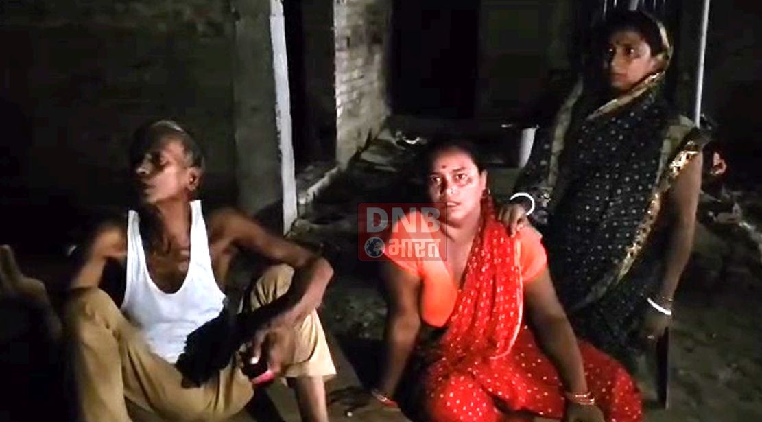 बेगूसराय में भोज खाने के दौरान दो बच्चे के मामूली झगड़े के विवाद में दबंग पड़ोसी ने एक महिला की पीट-पीटकर किया निर्मम तरीके से हत्या, परिजनों में मचा कोहराम 4