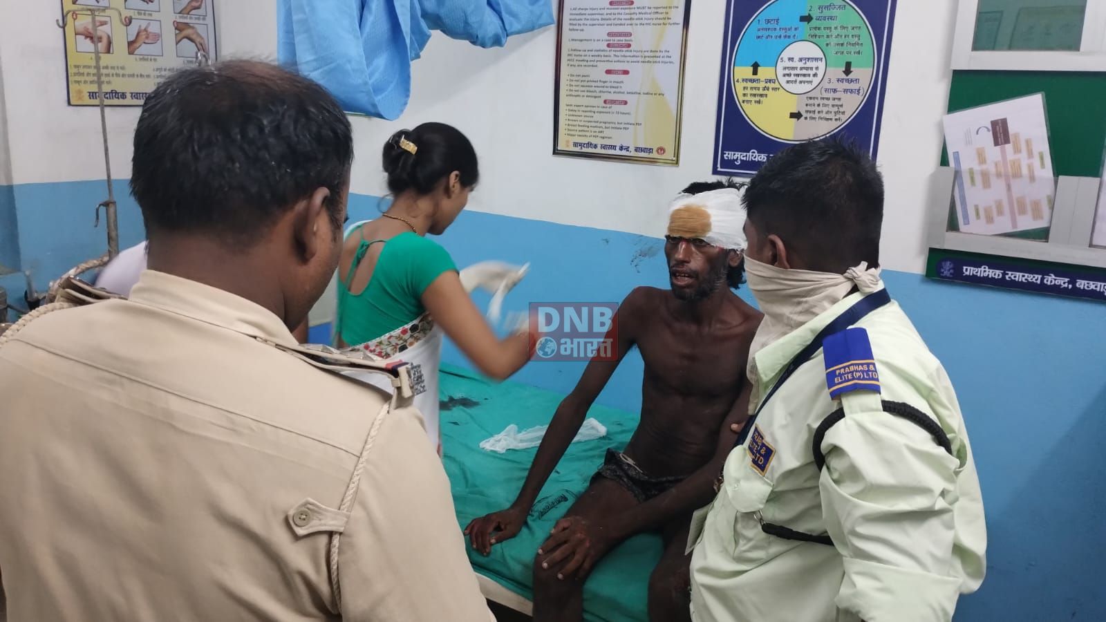 बछवाड़ा के एनएच 28 पर अज्ञात वाहन की ठोकर से एक विक्षिप्त व्यक्ति घायल, सीएचसी में भर्ती 2