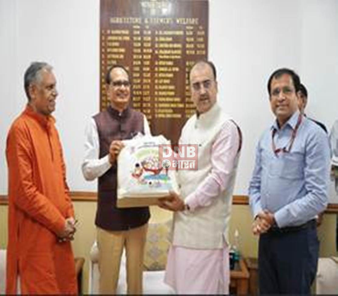 बिहार के कृषि मंत्री श्री मंगल पांडे ने नई दिल्ली में केंद्रीय कृषि एवं किसान कल्याण तथा ग्रामीण विकास मंत्री श्री शिवराज सिंह चौहान से की मुलाकात 2