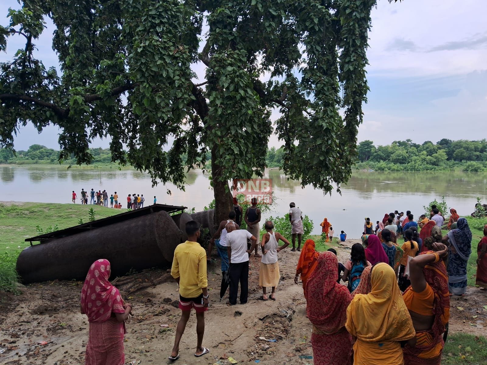 बुढ़ी गंडक में एक ही परिवार के चार बच्चों की डुबने से हुई मौत,परिजनों में मचा हाहाकार 3