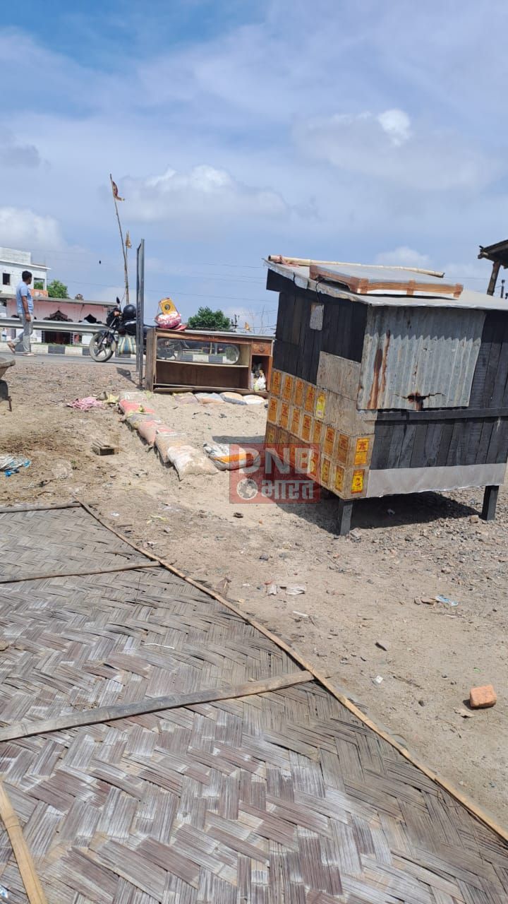 मल्हीपुर मस्जिद चौक पर अतिक्रमण को लेकर प्रशासन सख्त 2