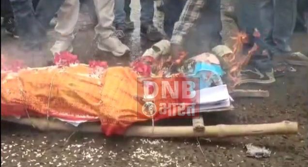 बेगूसराय के प्रसिद्ध जीडी कॉलेज में अलग-अलग छात्र संगठन के छात्र-छात्राओं एवं नेताओं ने विभिन्न मांगों को लेकर किया विरोध प्रदर्शन 3