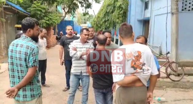 बेगूसराय में कार की ठोकर से स्कुटी सवार एक व्यक्ति की मौत, परिजनों में मचा कोहराम 2