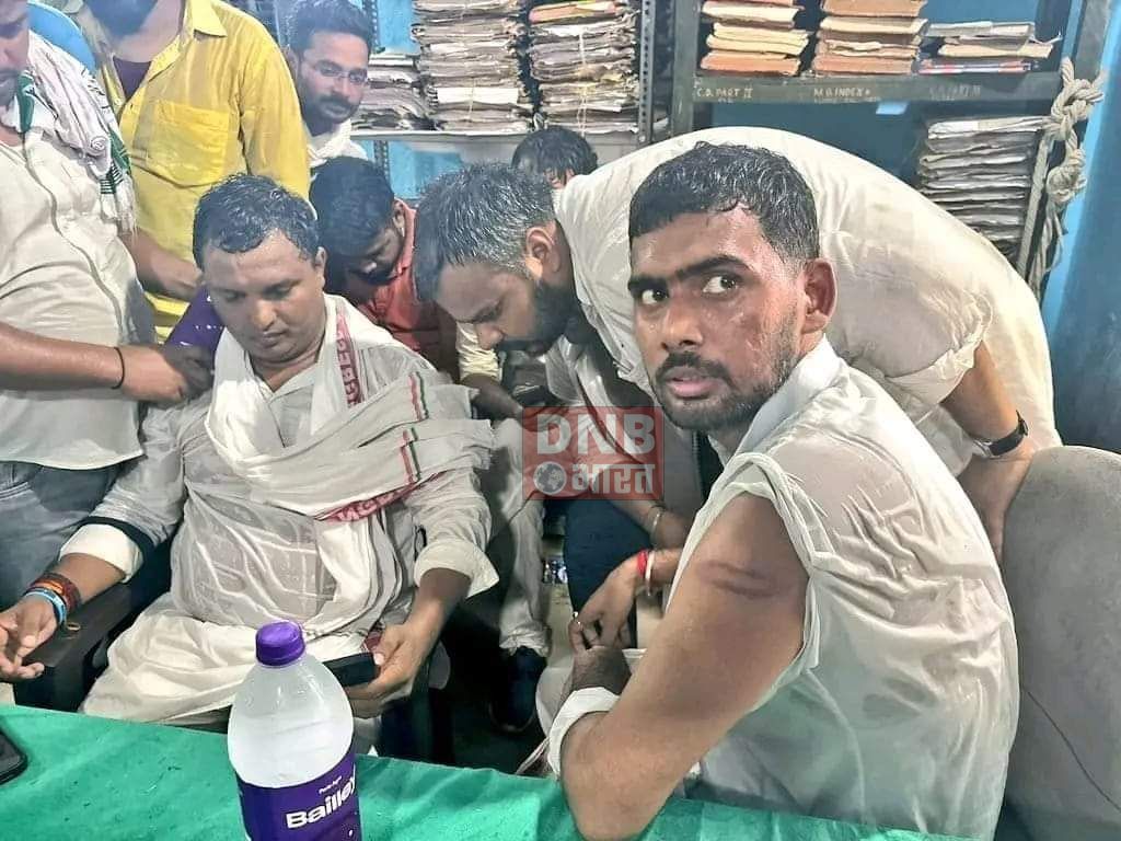 बिहार को विशेष राज्य का दर्जा समेत विभिन्न मांगो को लेकर विधान सभा का घेराव के दौरान लाठी चार्ज के बावजूद डबल इंजन की सरकार के खिलाफ सधर्ष रहेगा जारी – शिव प्रकाश गरीब दास 4
