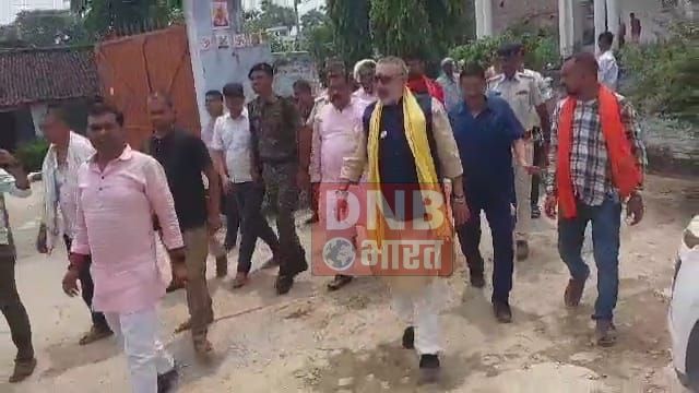 केन्द्रीय मंत्री गिरिराज सिंह के नेतृत्व में भाजपा कार्यकर्ताओं ने बछवाड़ा में निकाला तिरंगा यात्रा 4