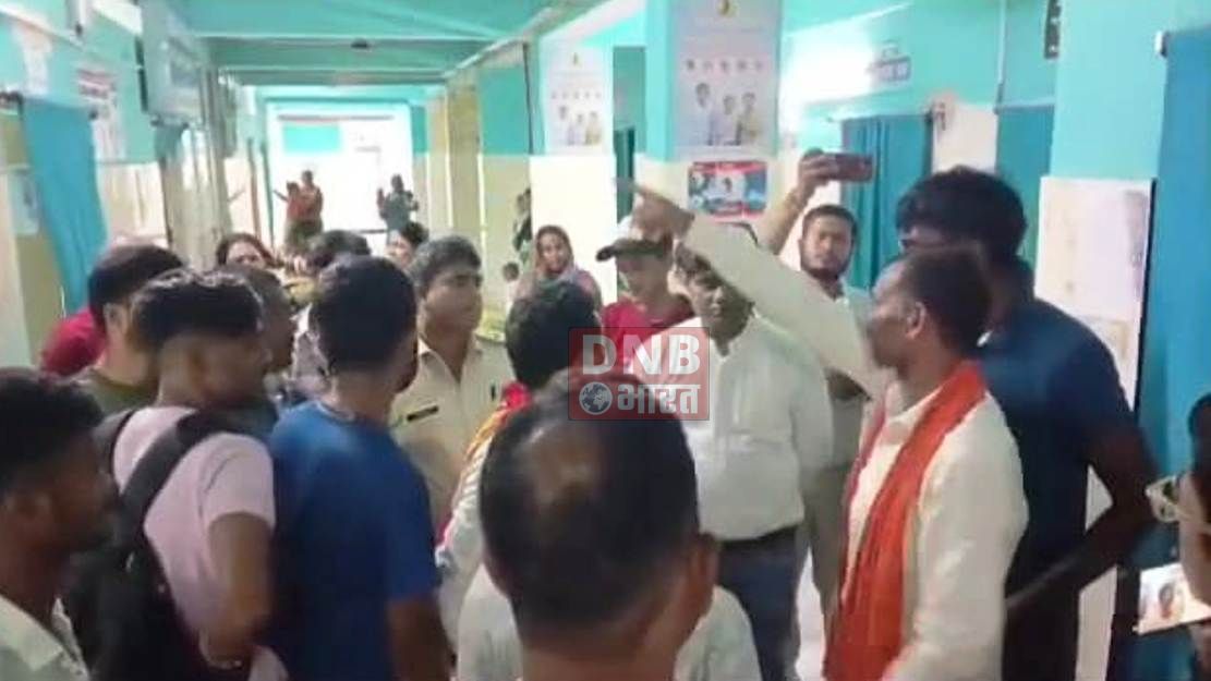 बेगूसराय में एंबुलेंस नहीं मिलने से एक मरीज की मौत, मौत से नाराज परिजनों ने जमकर किया हंगामा 2