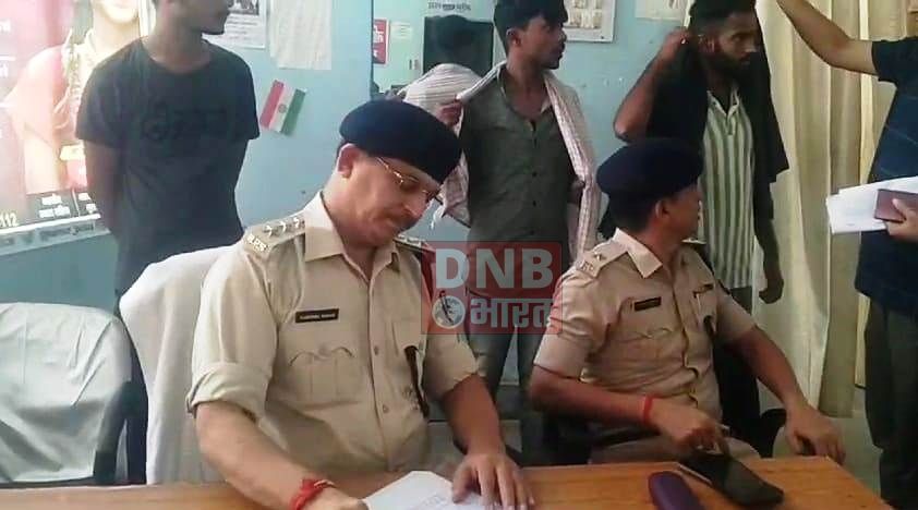 अपराधियों के खिलाफ कैमूर पुलिस की कार्रवाई जारी, चोरी के 3 मोटरसाइकिल के साथ तीन गिरफ्तार, पुलिस को मास्टरमाइंड की तलाश जारी 3