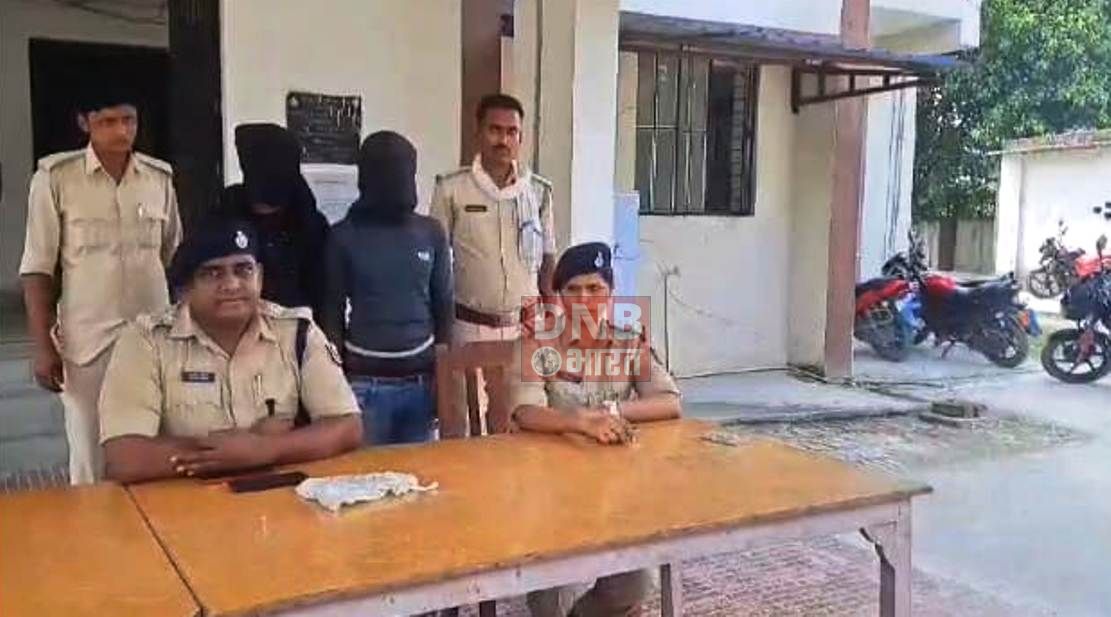 दो कुख्यात अपराधी को हथियार व गोली के साथ पुलिस ने किया गिरफ्तार, भेजा जेल 2