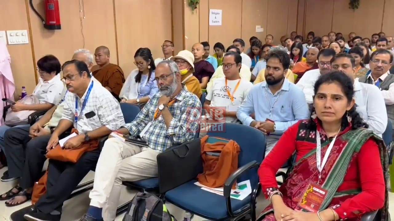 दो दिवसीय अंतरराष्ट्रीय सम्मेलन में भाग लेने राज्यपाल पहुंचे नव नालंदा महाविहार 4