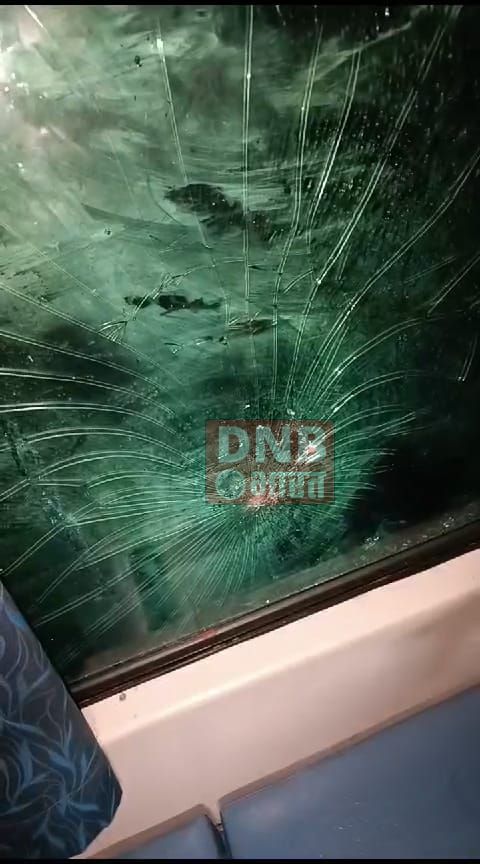समस्तीपुर में स्वतंत्रता सेनानी एक्सप्रेस पर पथराव, खिड़की के टूटे शीशे, जयनगर से दिल्ली जा रही थी ट्रेन 2