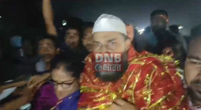 बेगूसराय में केंद्रीय मंत्री गिरिराज सिंह पर हमला करने के आरोपी आप नेता के जेल से निकलने पर बड़ी संख्या में लोगों ने किया स्वागत  4