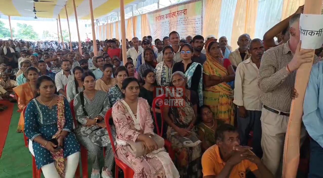 ऑनलाइन आवेदन देने के बाद भी समय पर नहीं ठीक हो रहा रकबा, खाता,खेसरा रसीद में है भारी गड़बड़ी, ठीक कराने में रैयतों को छूट रहा पसीना 4