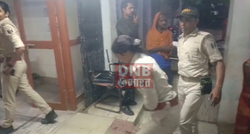 समस्तीपुर: छापेमारी करने पहुंची उत्पाद विभाग की टीम पर ग्रामीणों ने किया हमला, हमले में महिला सिपाही समेत आठ जवान जख्मी 4