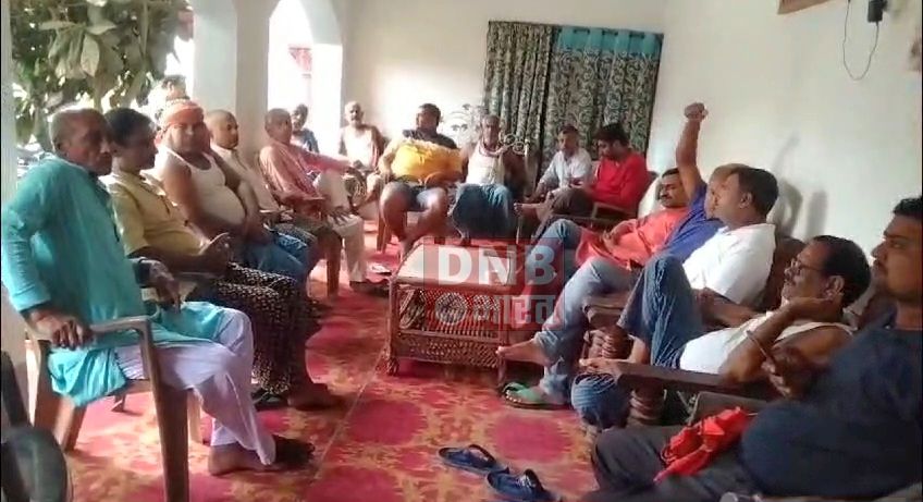 बेगूसराय में बेखौफ अपराधियों ने तेघड़ा विधानसभा के पूर्व विधायक ललन कुमर एवं उनके पुत्र अनुराग कुमार पर अंधाधुंध किया फायरिंग, बाल बाल बचे पिता पुत्र 3