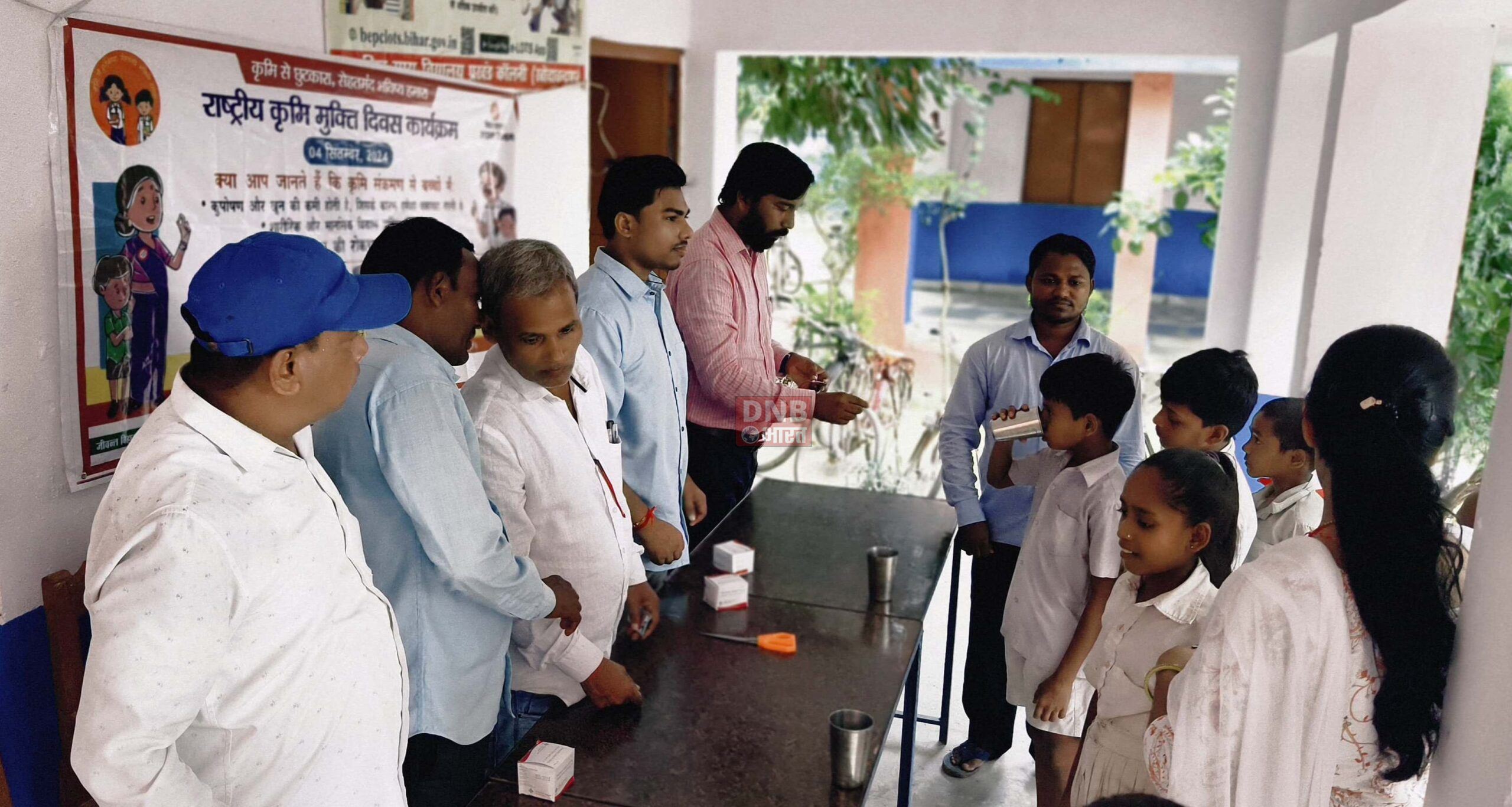 राष्ट्रीय कृमि मुक्ति दिवस पर बच्चों को कृमी नाशक दवा खिलाकर कार्यक्रम का किया गया शुरुआत 2
