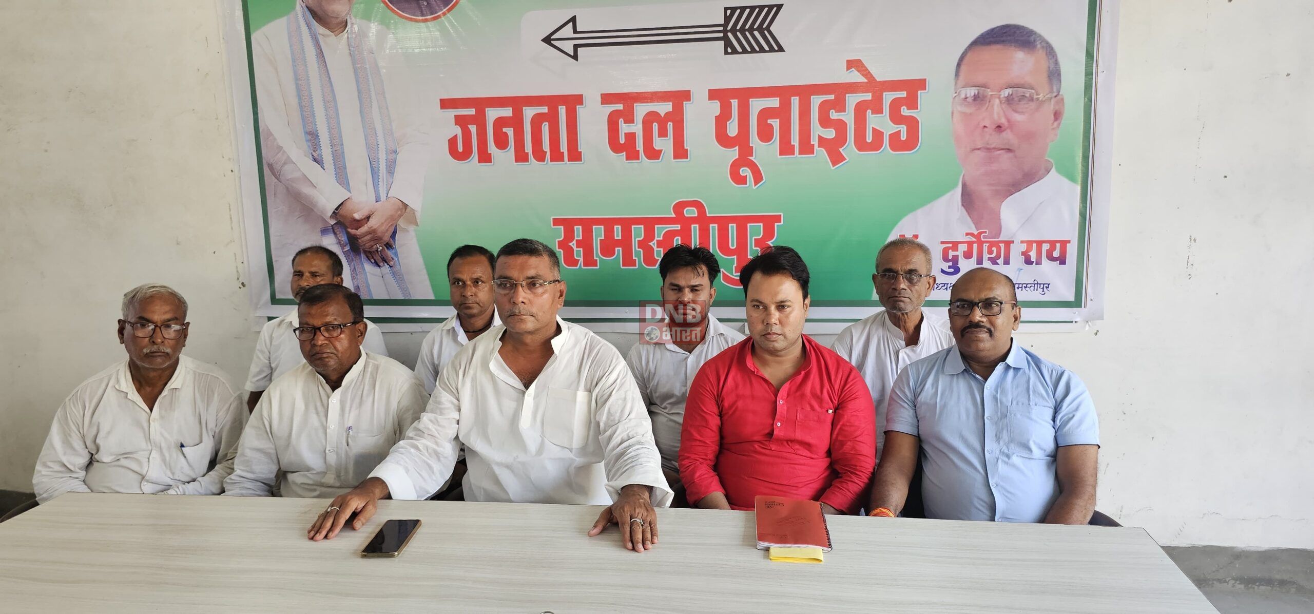 अल्पसंख्यक समाज के छात्रों को पढ़ने से लेकर रोजगार तक देने के लिए जो भी काम हुआ है,वह सब काम सीएम नीतीश कुमार के शासन में हुआ है:- डॉ दुर्गेश राय 2