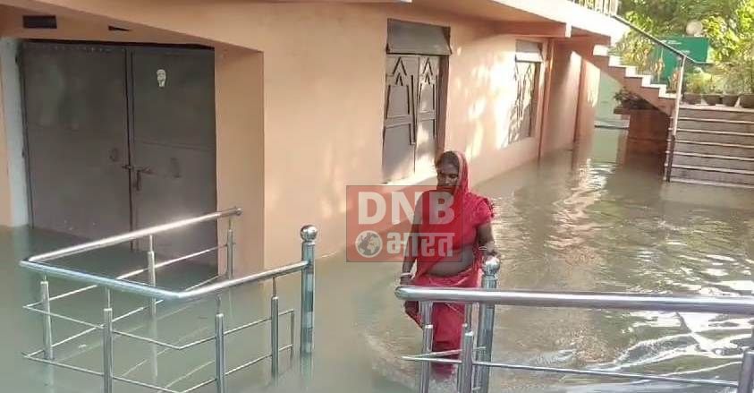 बेगूसराय में गंगा के जलस्तर में हुई अप्रत्याशित वृद्धि से बलिया के दियारा और मटिहानी इलाके में बाढ़ का संकट गहराया 4