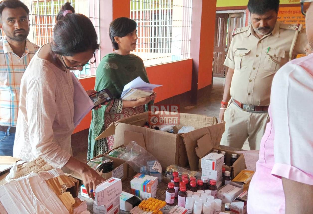 बछवाड़ा के दियारे में बाढ़ पीडितो के लिए स्थाई स्वास्थ्य शिविर के साथ साथ चलंत स्वास्थ्य शिविर आयोजित 2