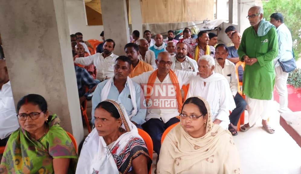 दुर्गा पूजा को लेकर वीरपुर थाना परिसर में किया गया शांति समिति की बैठक, पूजा समिति को दिया गया निर्देश 2