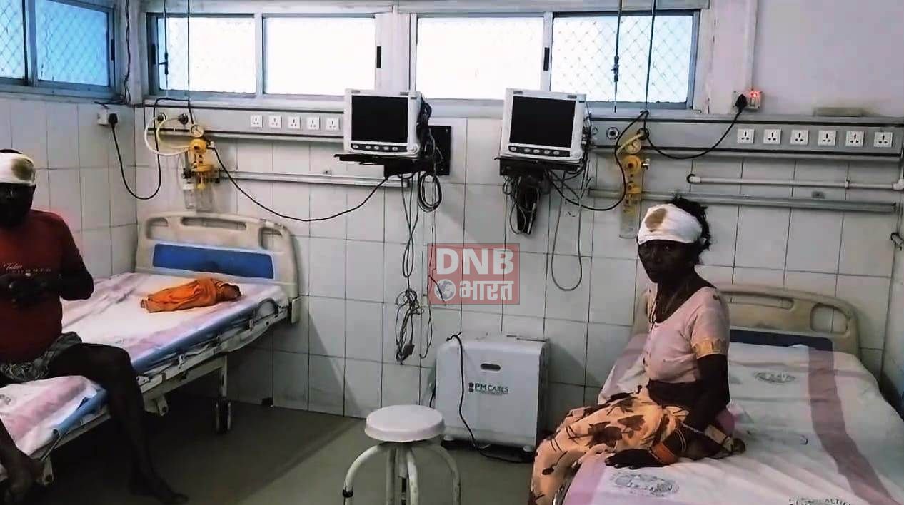 कैमूर: गया से पिंडदान कर जा रही यात्रियों की बस खड़े ट्रक से टकराई, तीन की मौत, 11 लोग घायल 5