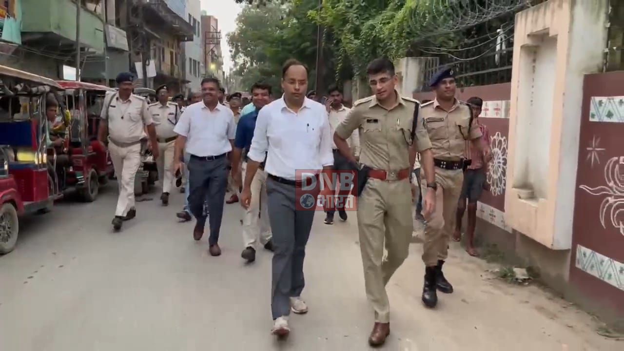 नालंदा में दुर्गा पूजा के लिए जिला प्रशासन अलर्ट मोड पर, मेले के दौरान कोई चूक न हो जिसको लेकर निकाला गया फ्लैग मार्च 3