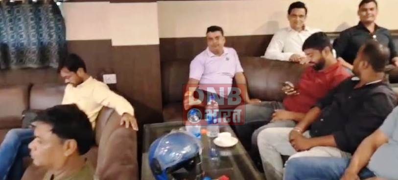 जिला क्रिकेट संघ का चुनाव सम्पन्न, सुनील अध्यक्ष तो मृत्युंजय सचिव पद का संभाला कमान 3