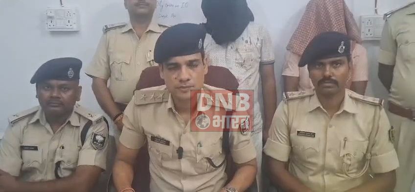 नालंदा : सोशल मीडिया पर देशी कट्टा के साथ डांस कर हथियार लहराने मामले में पुलिस ने चाचा भतीजा को किया गिरफ्तार 3