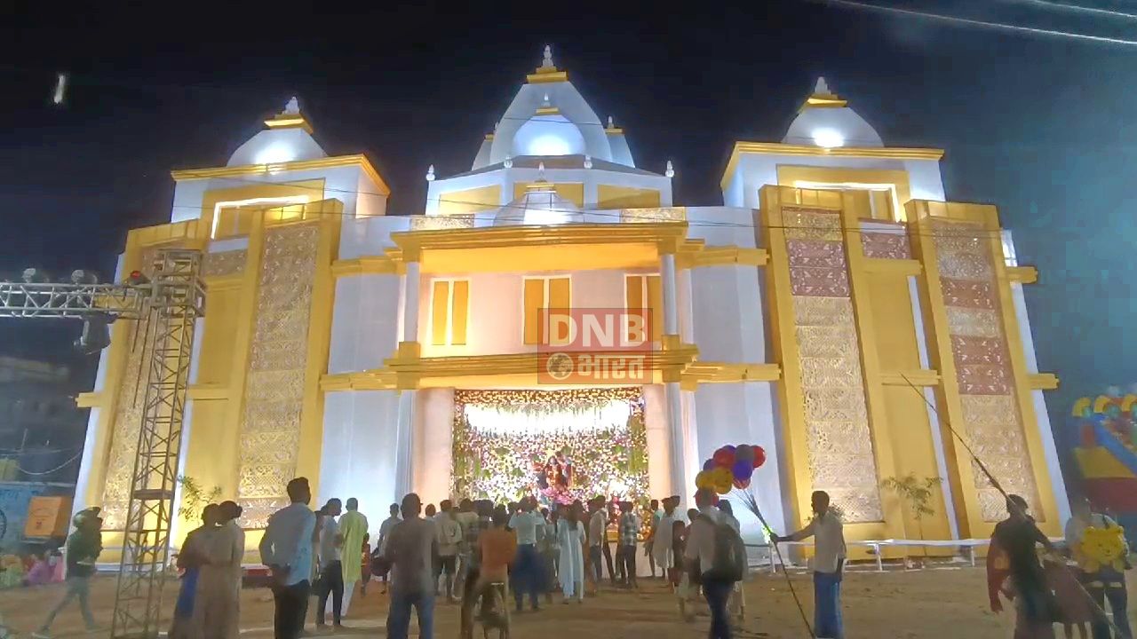 नालंदा: पट खुलते ही माता के दरबार में उमड़ी श्रद्धालुओं की भीड़ 4