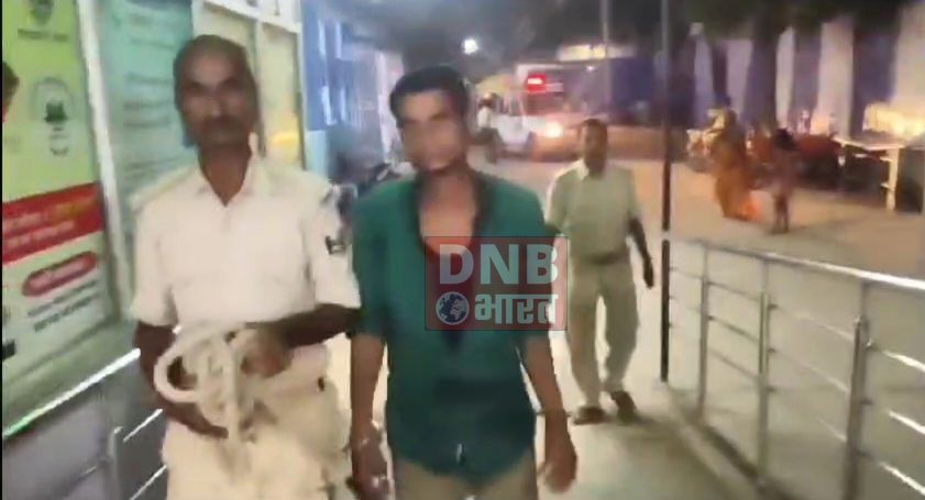 बेगूसराय में शराब के नशे में पुलिस ने एक नशेड़ी को किया गिरफ्तार 4