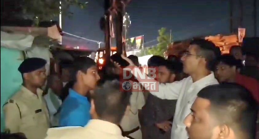 बेगूसराय में निजी जमीन पर अतिक्रमण के खिलाफ प्रशासन का चला बुलडोजर, अतिक्रमित जमीन को कराया गया खाली 3