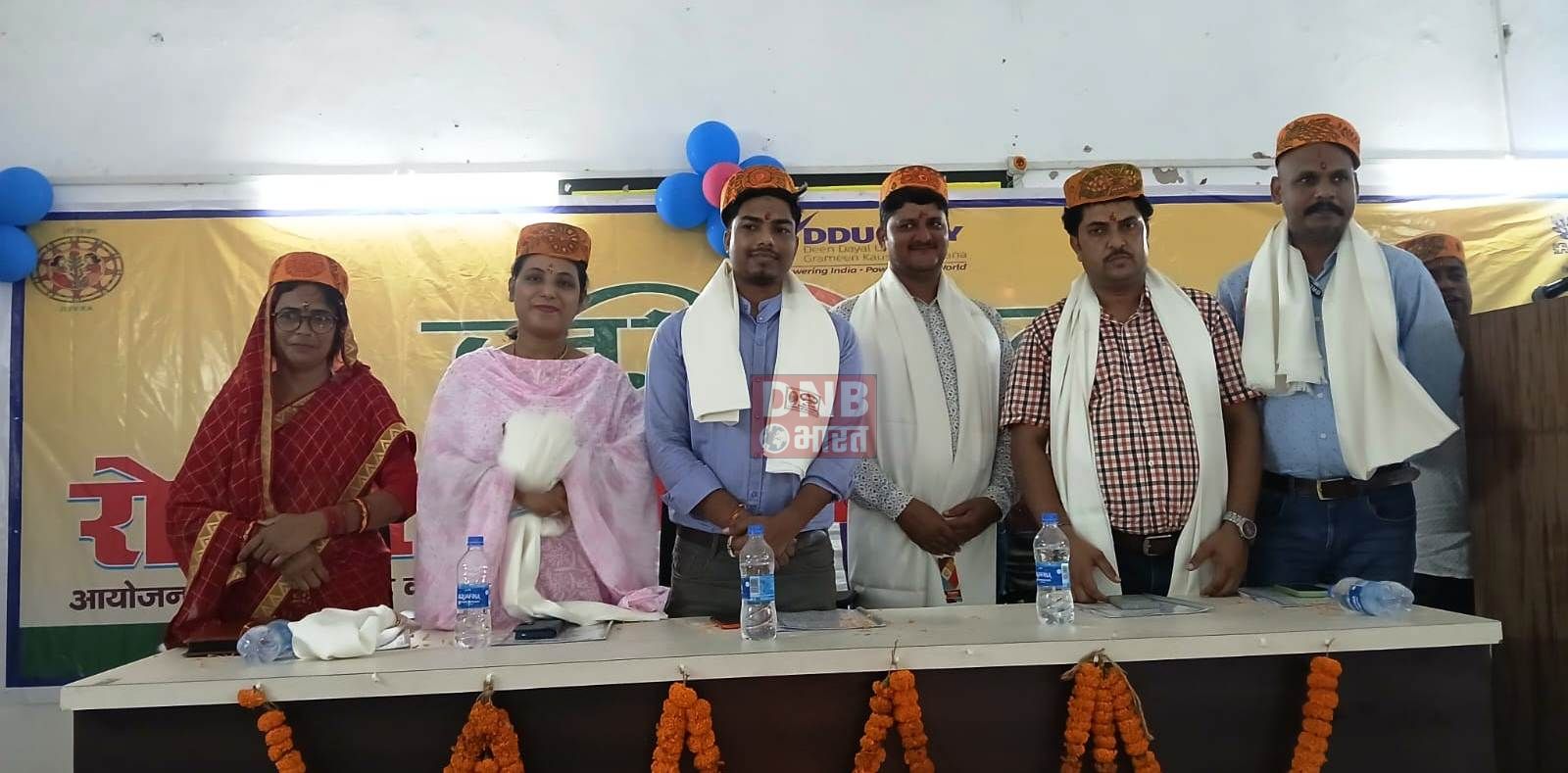 खोदावंदपुर में जीविका द्वारा रोजगार सह मार्गदर्शन मेला का किया गया आयोजन 3