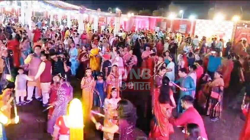 नालंदा: राजगीर की वादियों में डांडिया नाइट में देर रात तक गरबा पर झूमे लोग 3