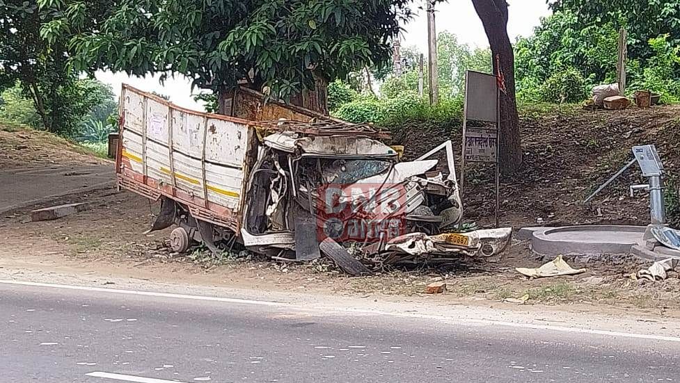 बेकार पड़ी क्षतिग्रस्त गाड़ी बन सकती है दुर्घटना का कारण, प्रशासन उदासीन 2